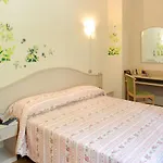 Apartment Casa Rosa-1 By Interhome Apartman Malcesine